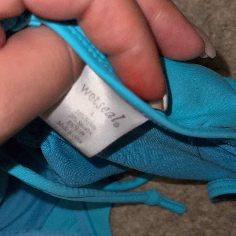 Wetseal Ruffle Triangle Bikini Top - Picture 2 of 2